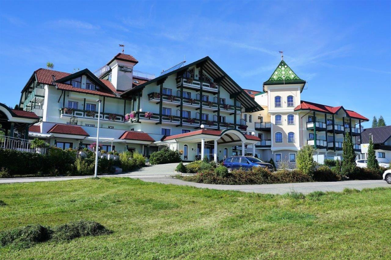 Hotel Irmgard Strass im Attergau Exterior foto